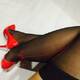 Solo scarpe rosse